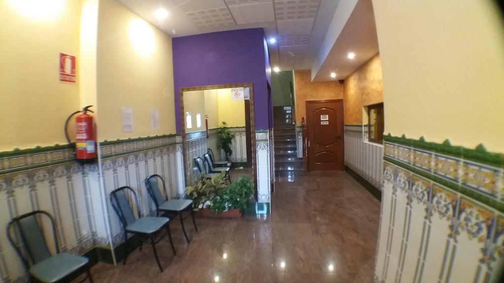 Hostal Venecia II Monzón 외부 사진