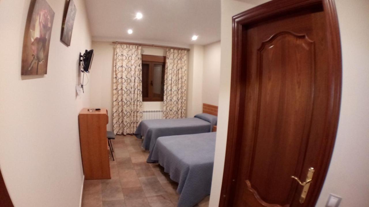 Hostal Venecia II Monzón 외부 사진