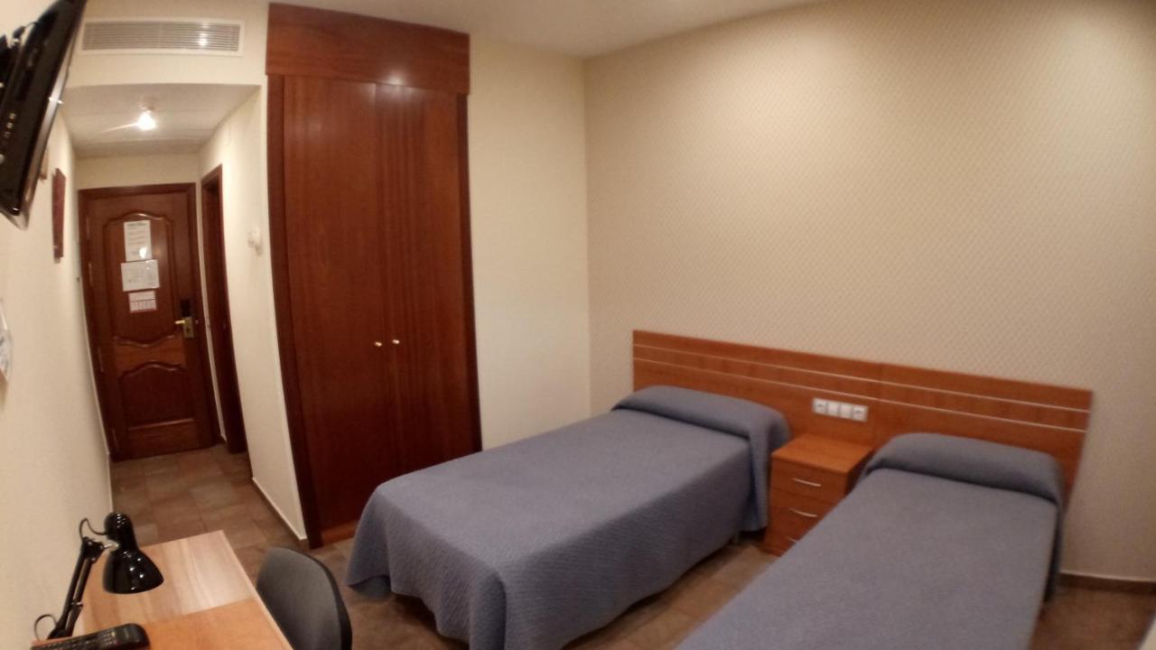 Hostal Venecia II Monzón 외부 사진
