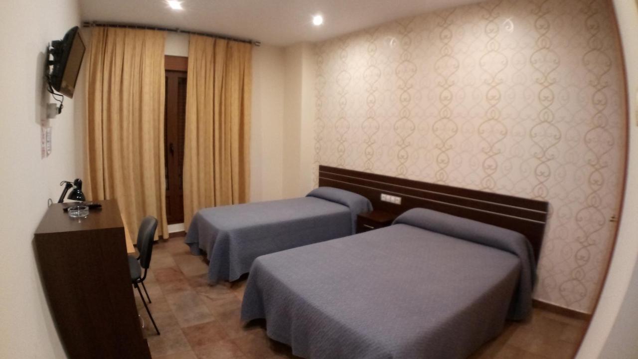 Hostal Venecia II Monzón 외부 사진